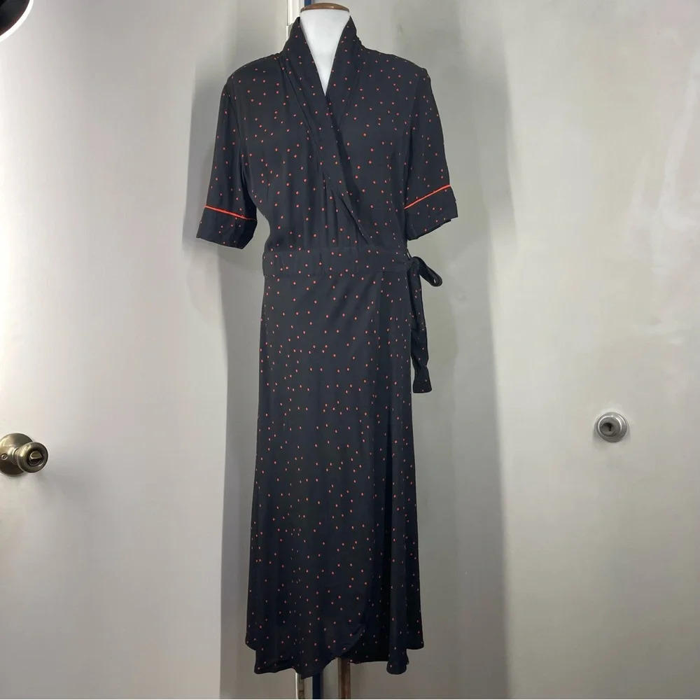 GANNI Black And Red Dots Short Sleeve 100% Viscose Wrap Dress Size 38 New